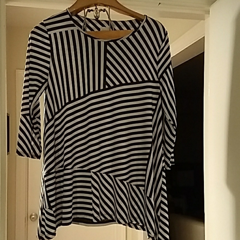 Chico's top. Excellent condition
